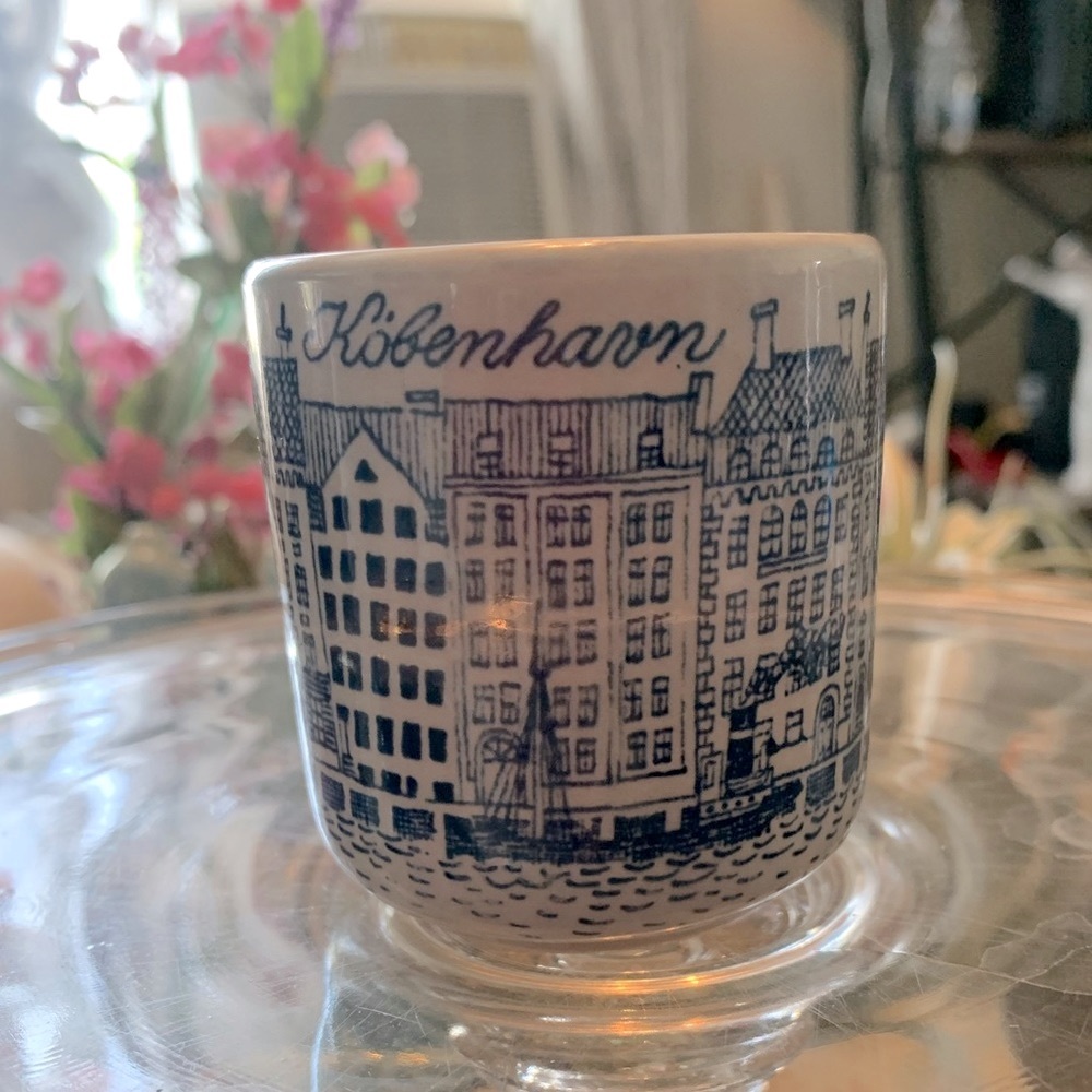 Vintage Dutch blue and white cup without handle pottery